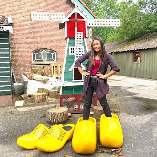 Instagram-Amsterdam-Netherlands-_herlostmango