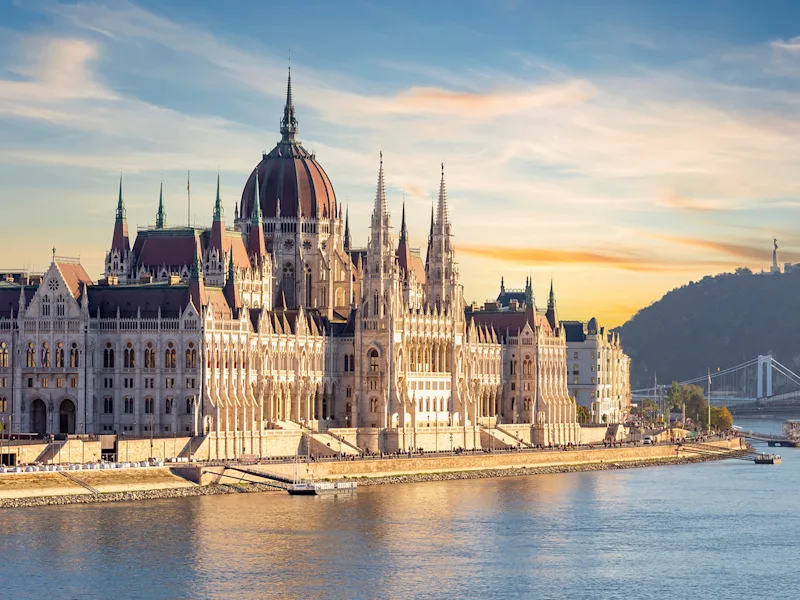 Budapest-Parliament-in-sun-Hungary