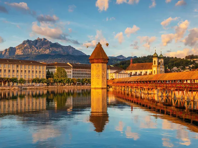 day5-switzerland-chapel-bridge-lucerne-europe-vistas