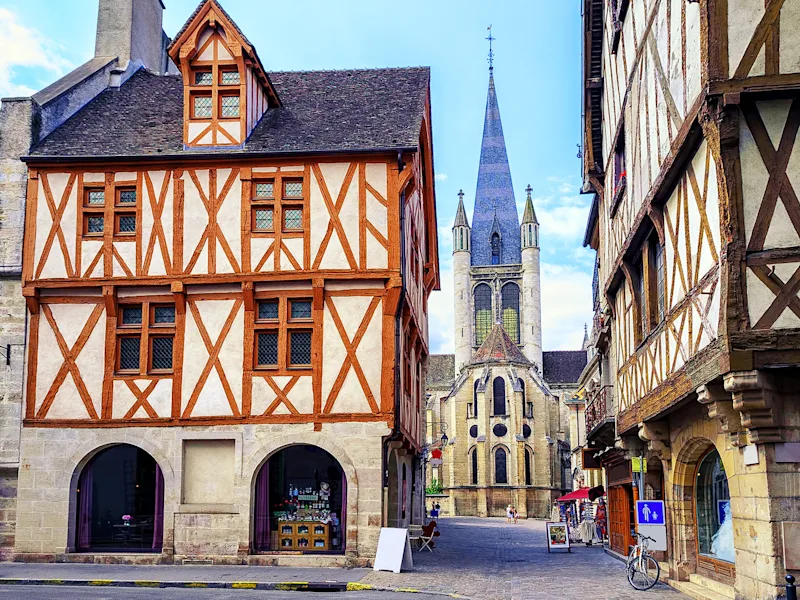 france-dijon-nothre-dame-church-tower