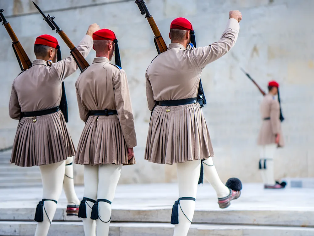 guard-monument-unknown-soldier-athens-greece-swiper-hero-gallery