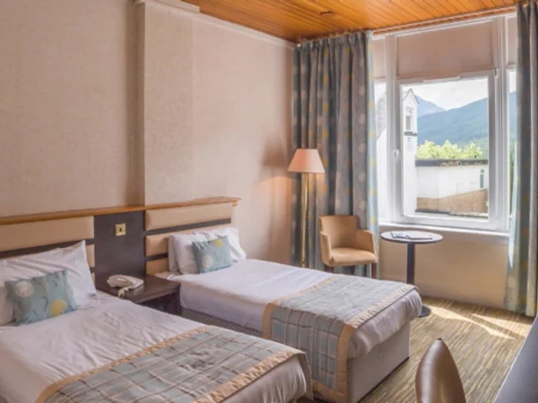 Highlands-hotel-arrochar-twin-room