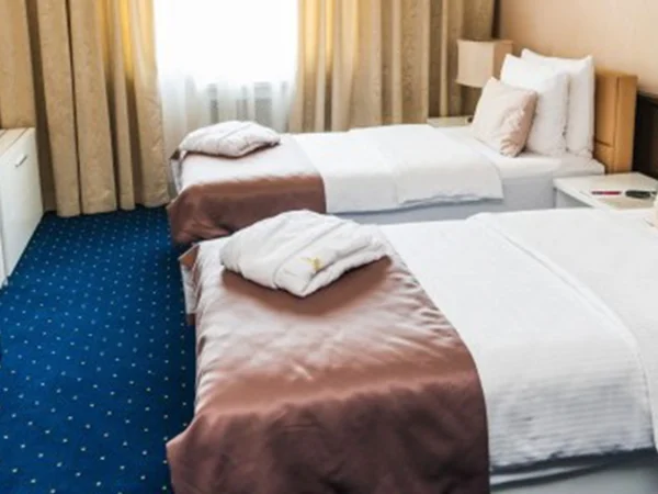 Hotel-Holiday-Sarajevo-room