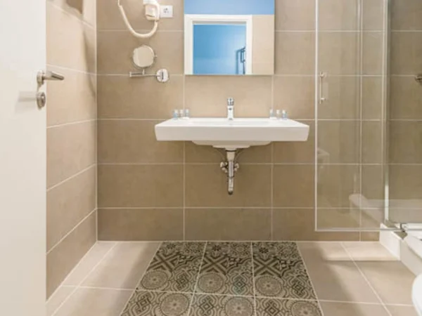 Impulso-Fashion-Hotel-bathroom