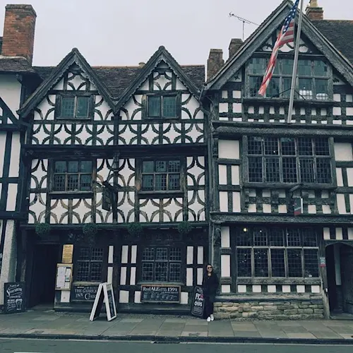 Instagram-Stratford-Upon-Avon-England-_oninpilot