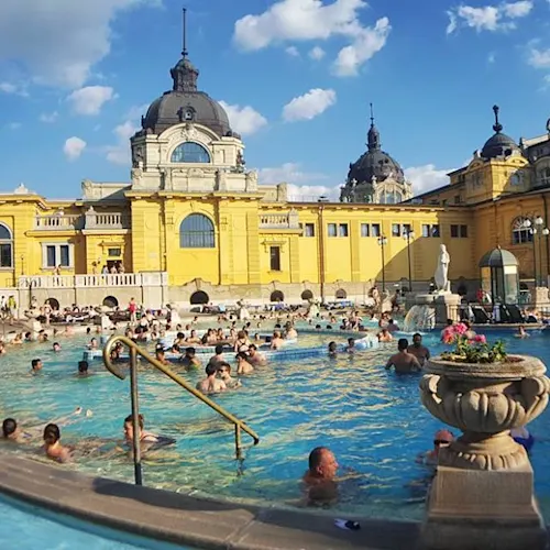 Instagram-Budapest-Hungary-_scouserontour