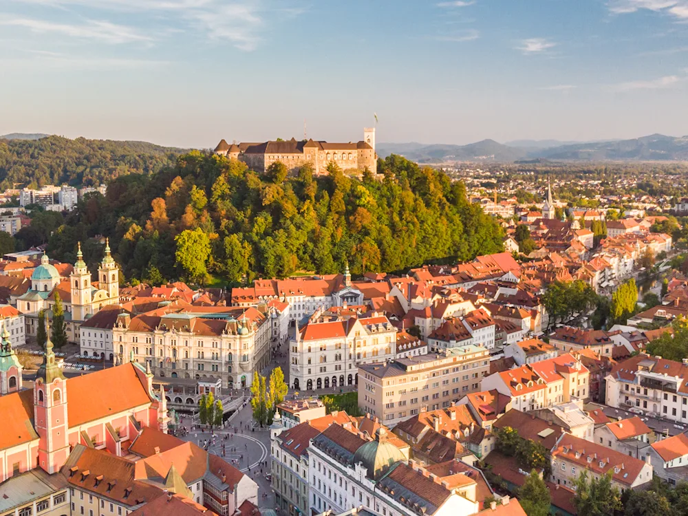 Ljubljana-city-with-castle-Slovenia