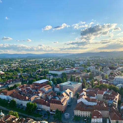 ljubljana-slovenian-view-from-the-castle-_travelingdepression_