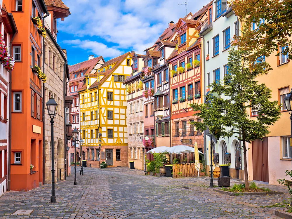 nurenberg-street-bavaria-germany-swiper-hero-gallery