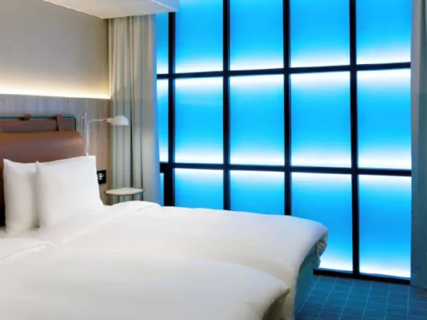 Radisson-Blu-seaside-Hotel-room