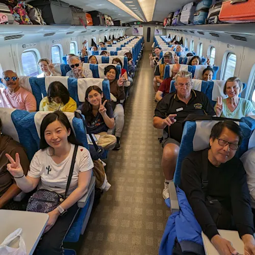 Shinkansen-bullet-train-Japan-_expatexplore