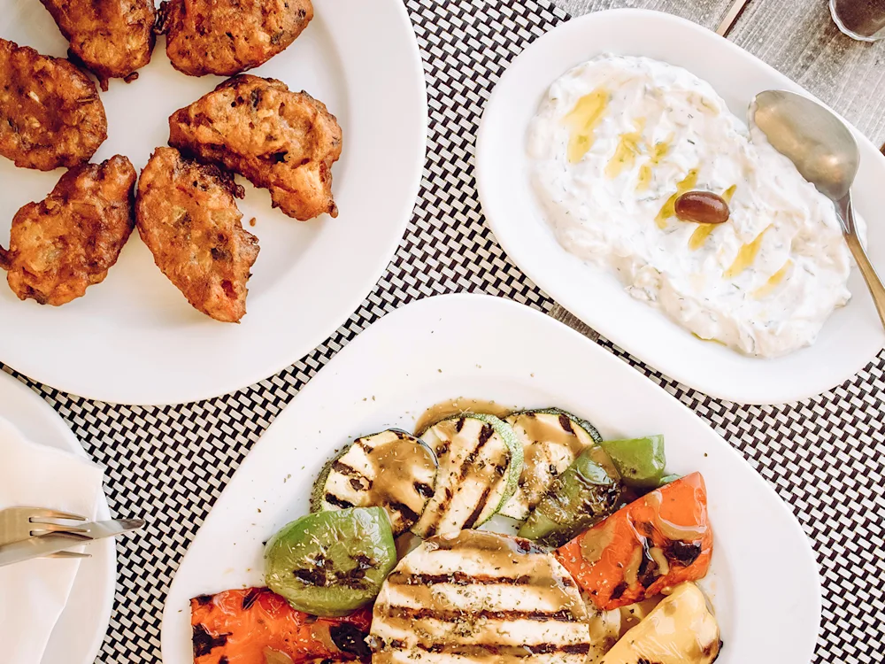 Traditional-Food-Santorini-Greece-swiper-hero-gallery