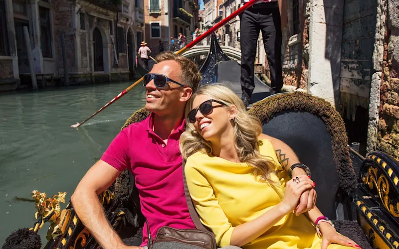 venice-gondola-ride-optional-excursion