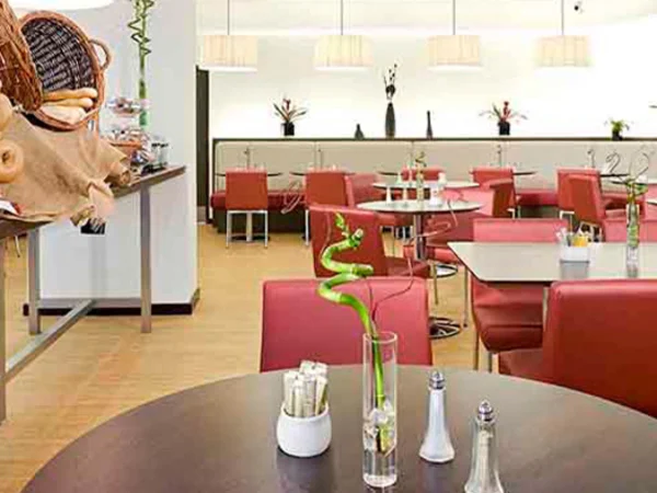 Yorkshire-ibis-york-centre-hotel-breakfast