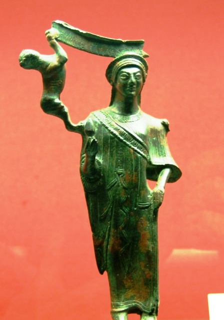 Etruscan female with lion, bronze statuette, Munich