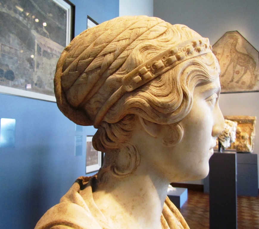 Roman Priestess, Art Institute of Chicago